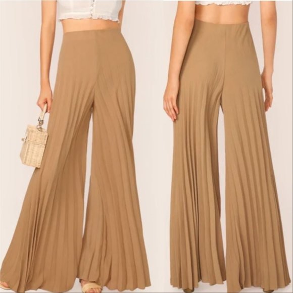 MODA ME COUTURE Pants - CHIC DOLLZ Pleated Pants - Tan
